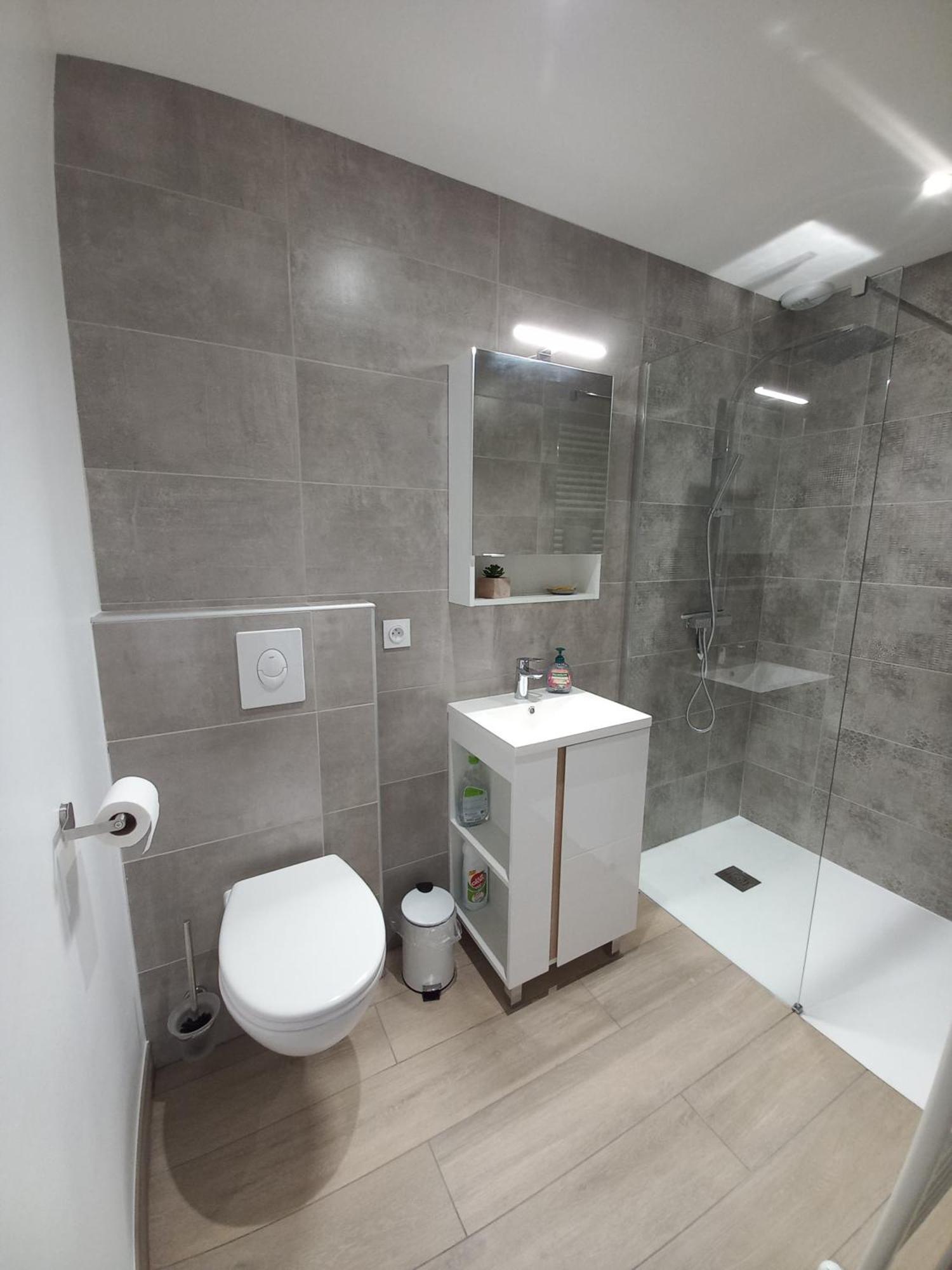 Gites & Spa Du Bien-Etre - Spa Privatif Courgains Esterno foto
