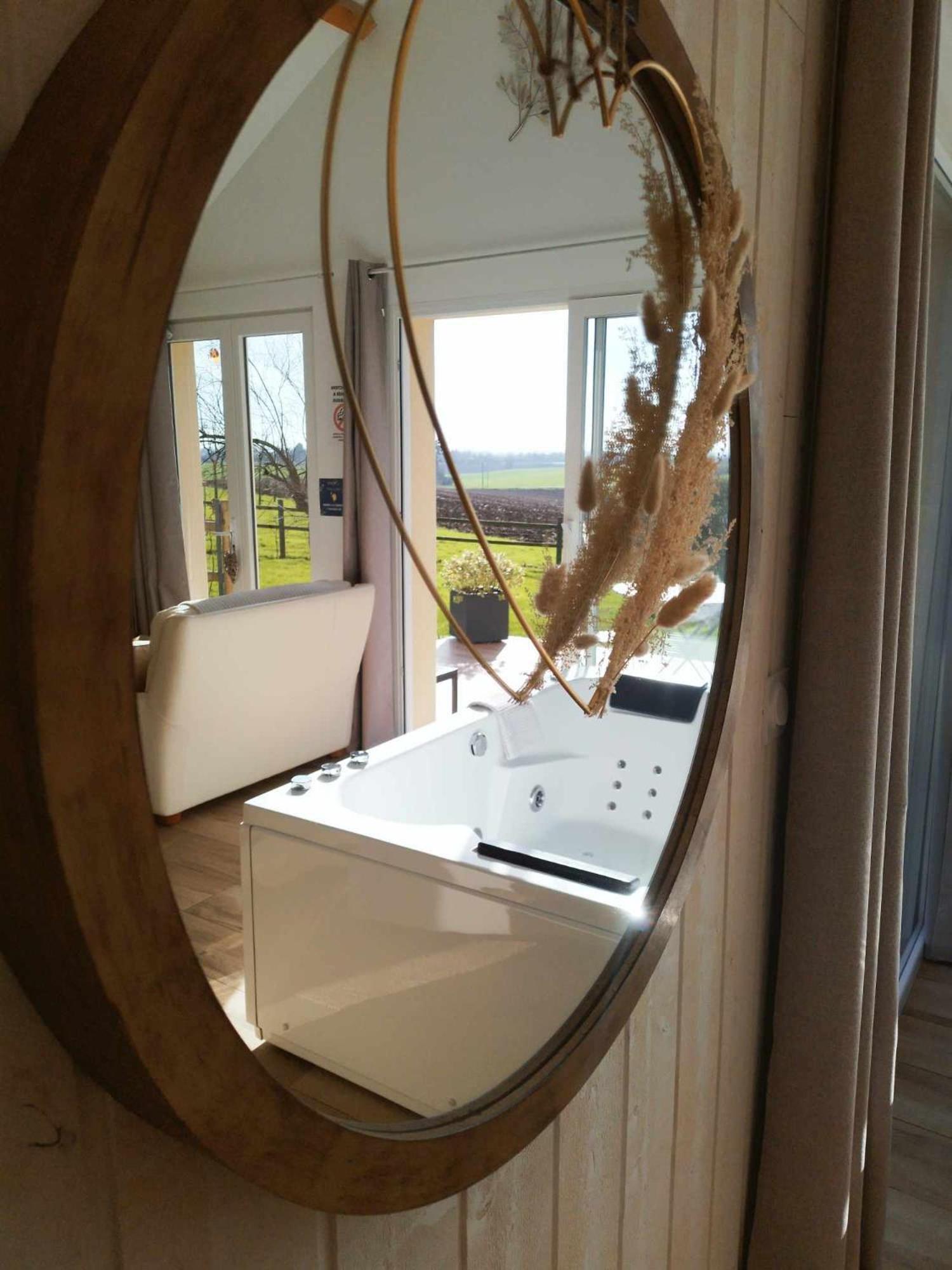Gites & Spa Du Bien-Etre - Spa Privatif Courgains Esterno foto