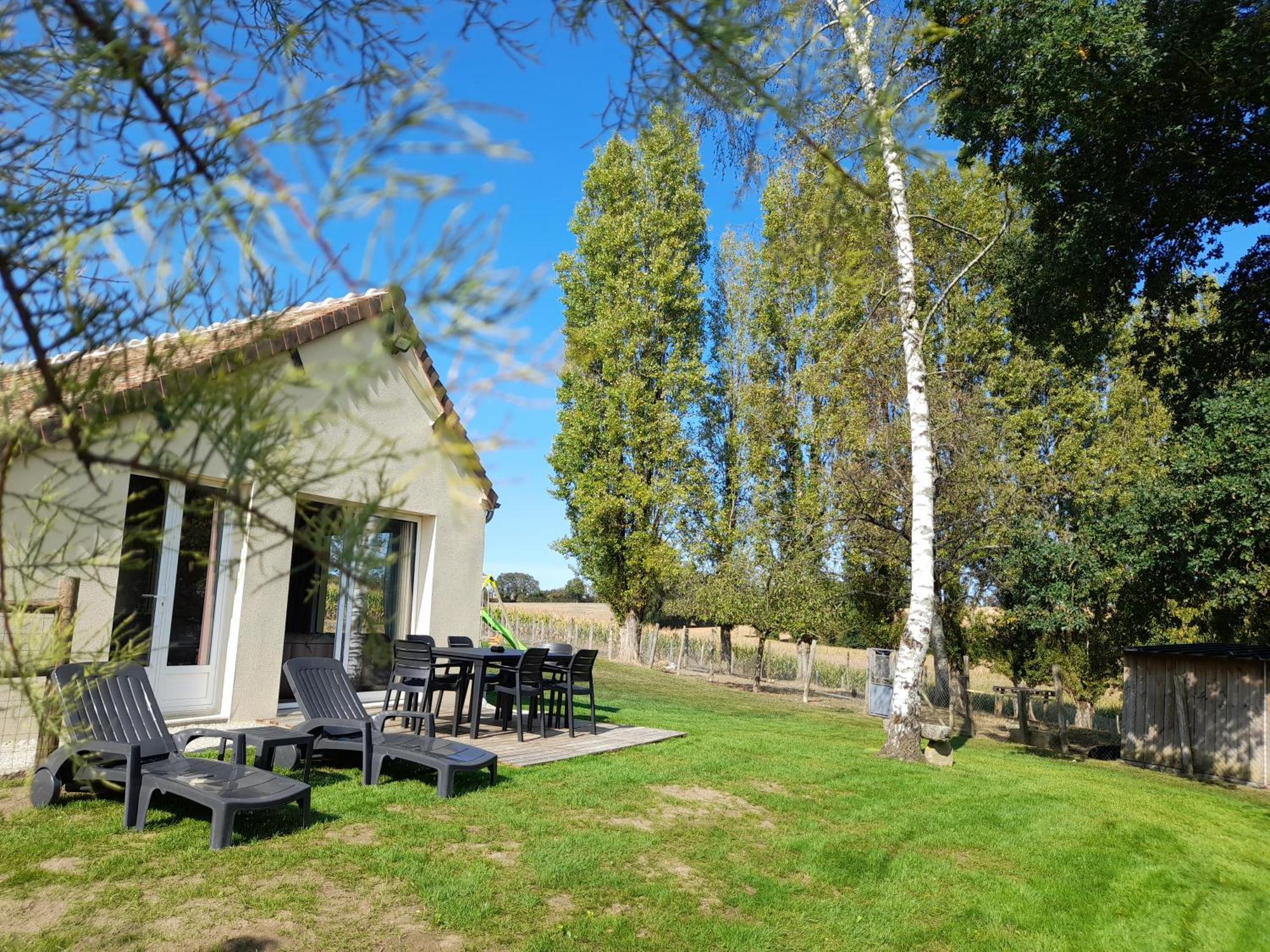 Gites & Spa Du Bien-Etre - Spa Privatif Courgains Esterno foto